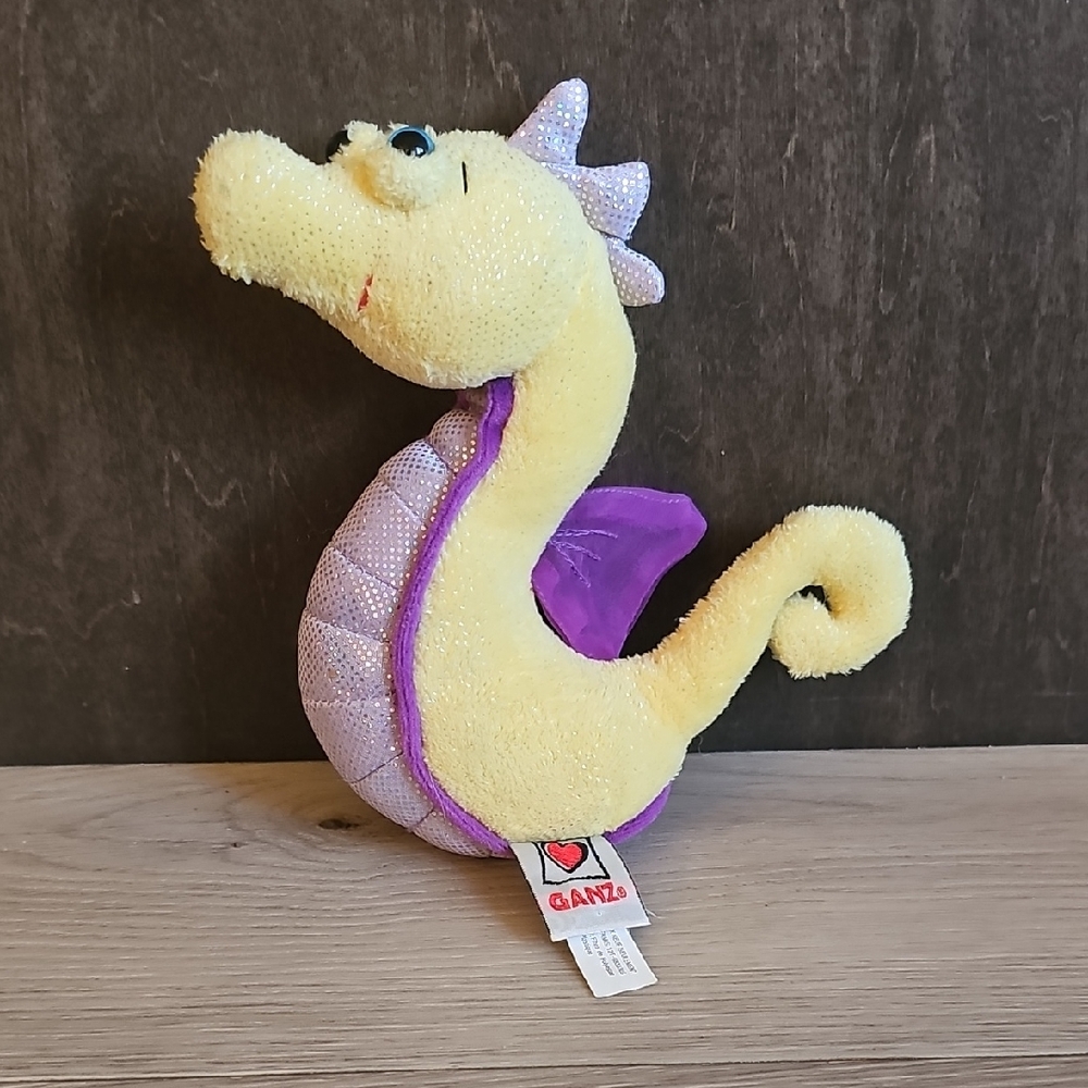 Webkinz Lil'Kinz Sea Horse Plush, No Code‎